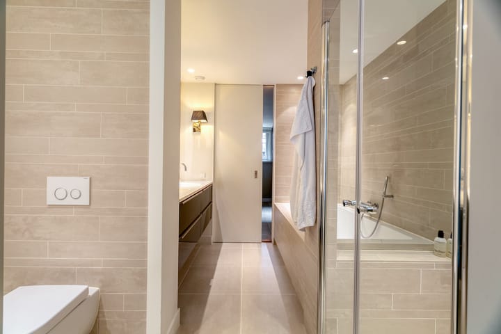 Foto 20 van Van Eeghenstraat 12-H