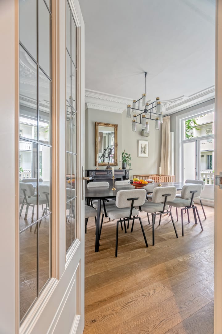 Foto 29 van Van Eeghenstraat 12-H