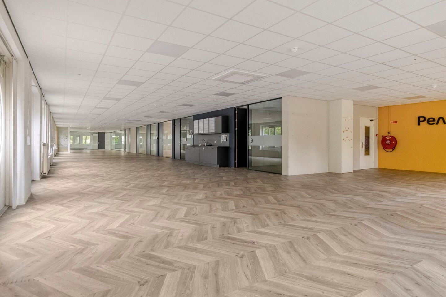 Bekijk foto 4 van Zernikepark 4