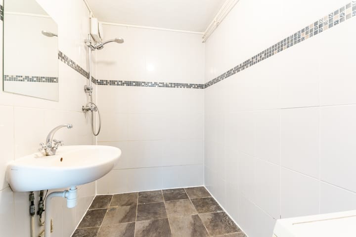 Photo 16 of Vleutenstraat 37