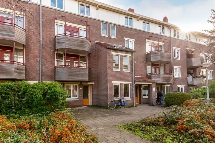 Photo 24 of Vleutenstraat 37