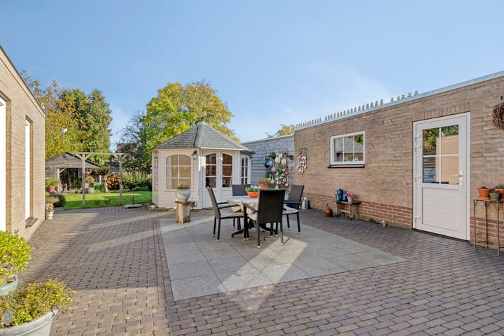 Photo 28 of Lindestraat 18