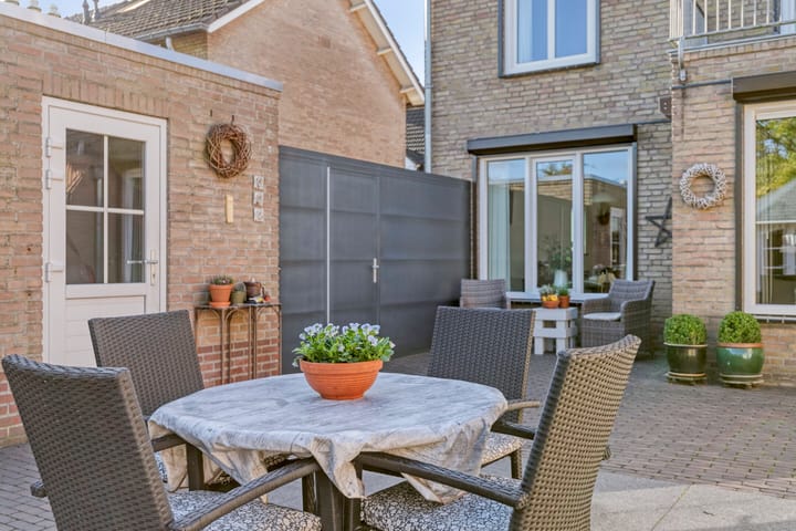 Photo 27 of Lindestraat 18