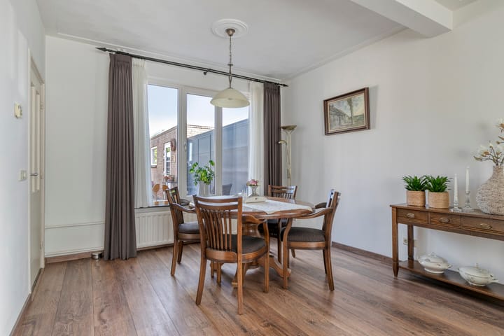 Photo 9 of Lindestraat 18