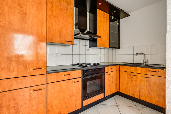 Photo 11 of Beatrixstraat 52