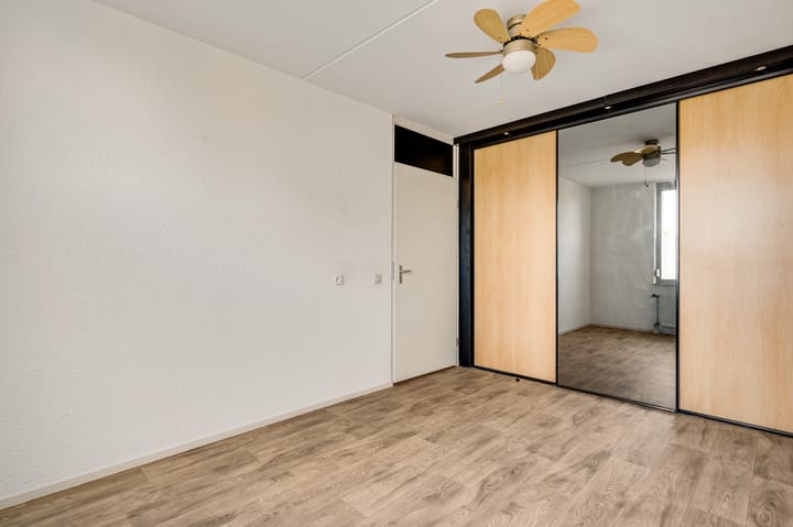 Photo 15 of Beatrixstraat 52