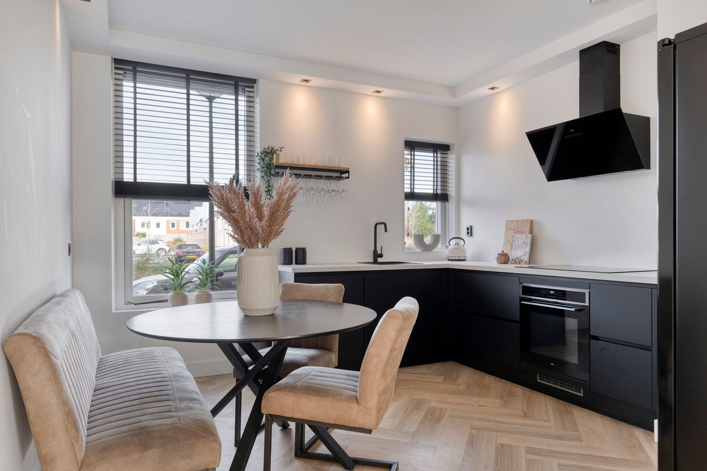 Foto 19 van Beeldsweg 17-B