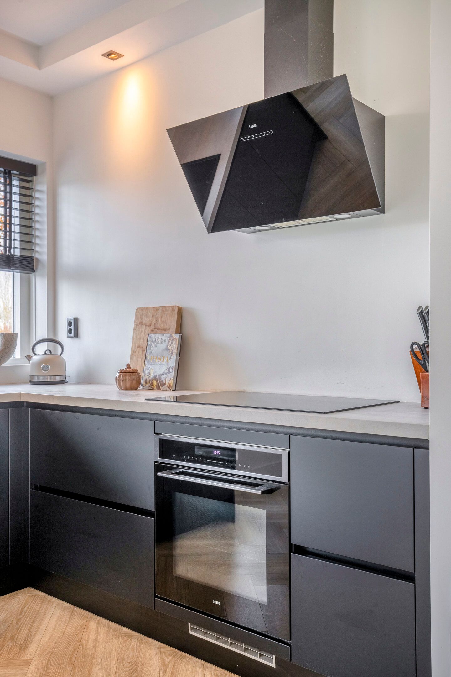 Foto 20 van Beeldsweg 17-B