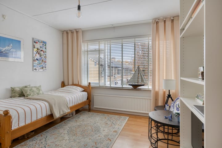 Foto 24 van Azaleahof 16