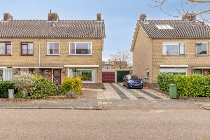 Photo 2 of Rosweydelaan 128