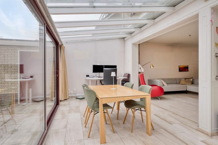 Photo 9 of Rosweydelaan 128