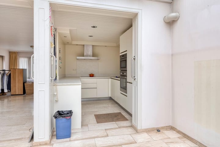 Photo 11 of Rosweydelaan 128