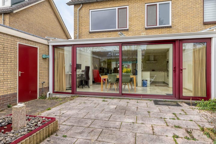 Photo 17 of Rosweydelaan 128