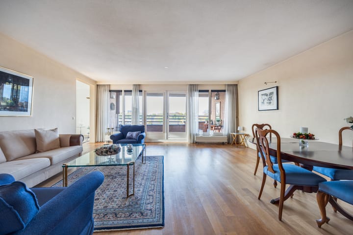 Photo 22 of Beatrixstraat 45