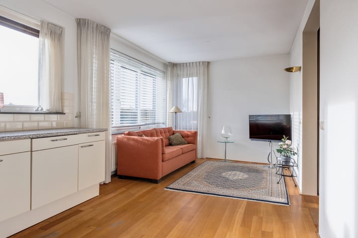 Photo 36 of Beatrixstraat 45