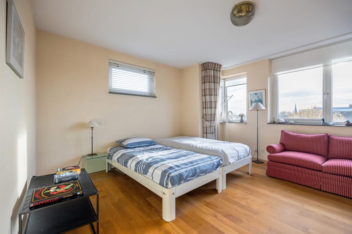 Photo 49 of Beatrixstraat 45