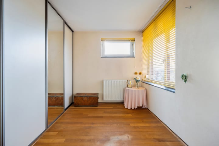 Photo 55 of Beatrixstraat 45