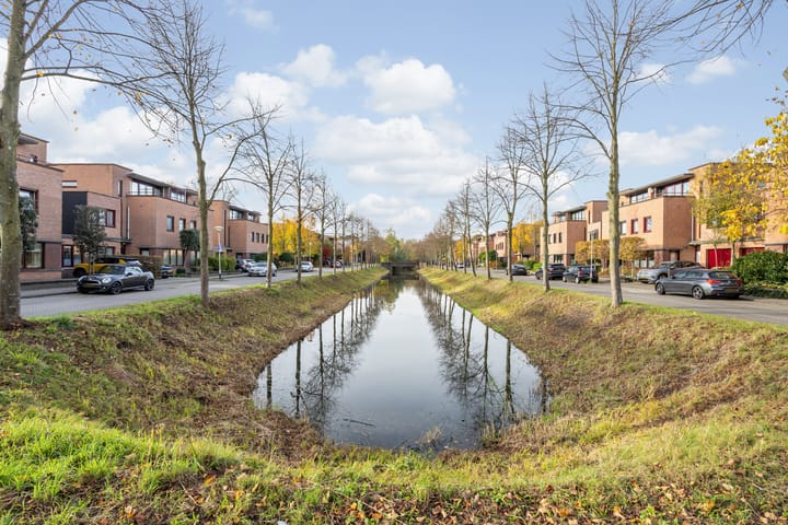 Photo 73 of Beatrixstraat 45