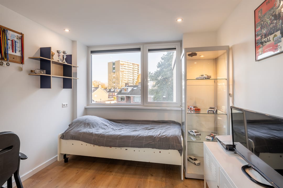 Foto 37 van Johan Willem Frisolaan 24