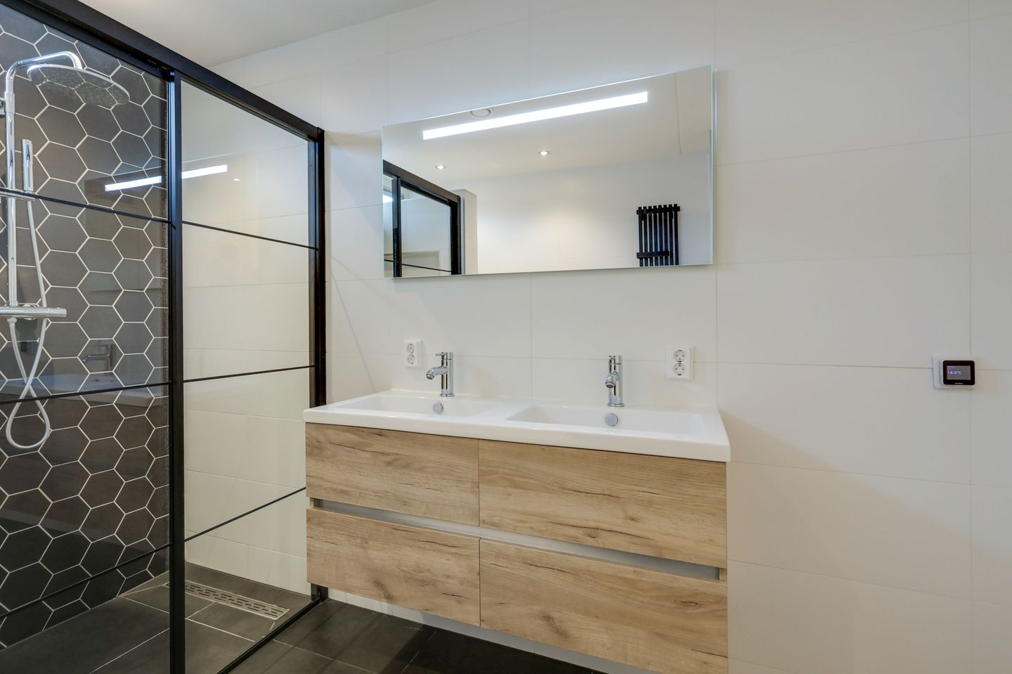 Foto 19 van Klaproosstraat 4