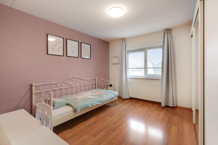 Photo 22 of Klaproosstraat 4