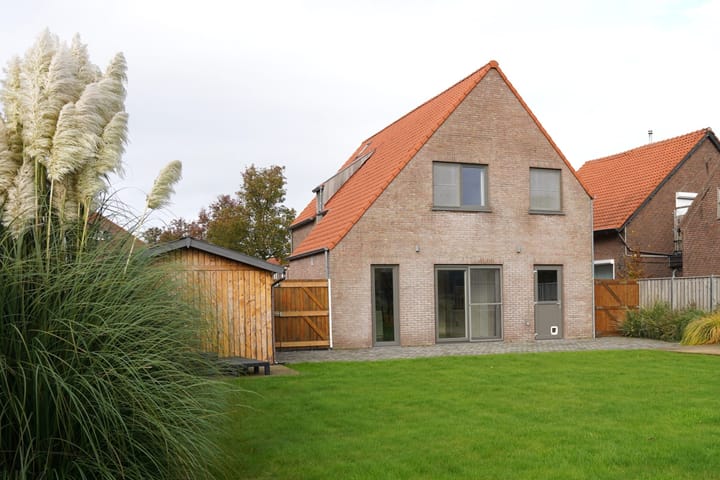 Foto 1 van Schoolstraat 16