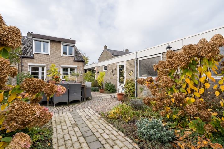 Foto 41 van Sophiestraat 9