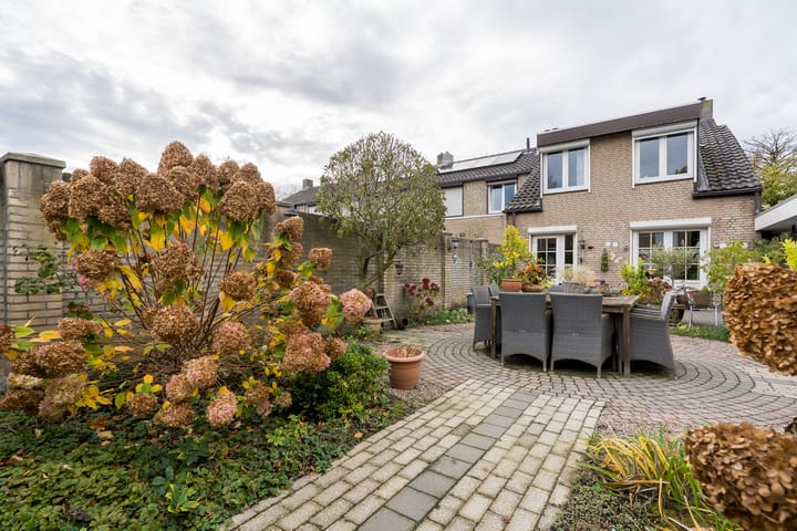 Foto 42 van Sophiestraat 9