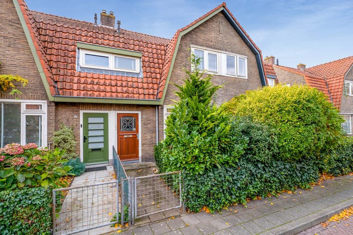 Photo 4 of Ericastraat 46