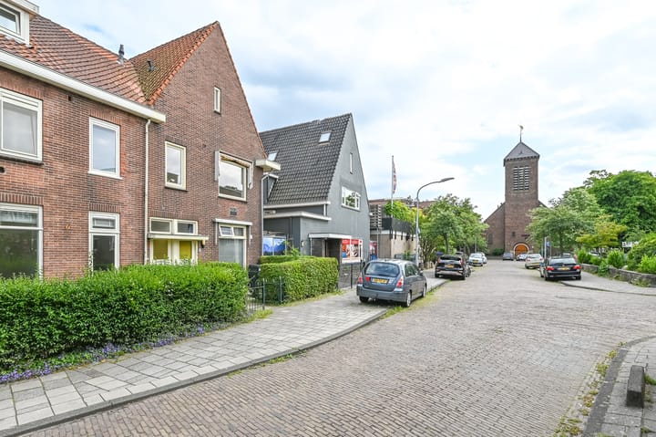 Foto 31 van Mr. Gerlingsstraat 6-RD