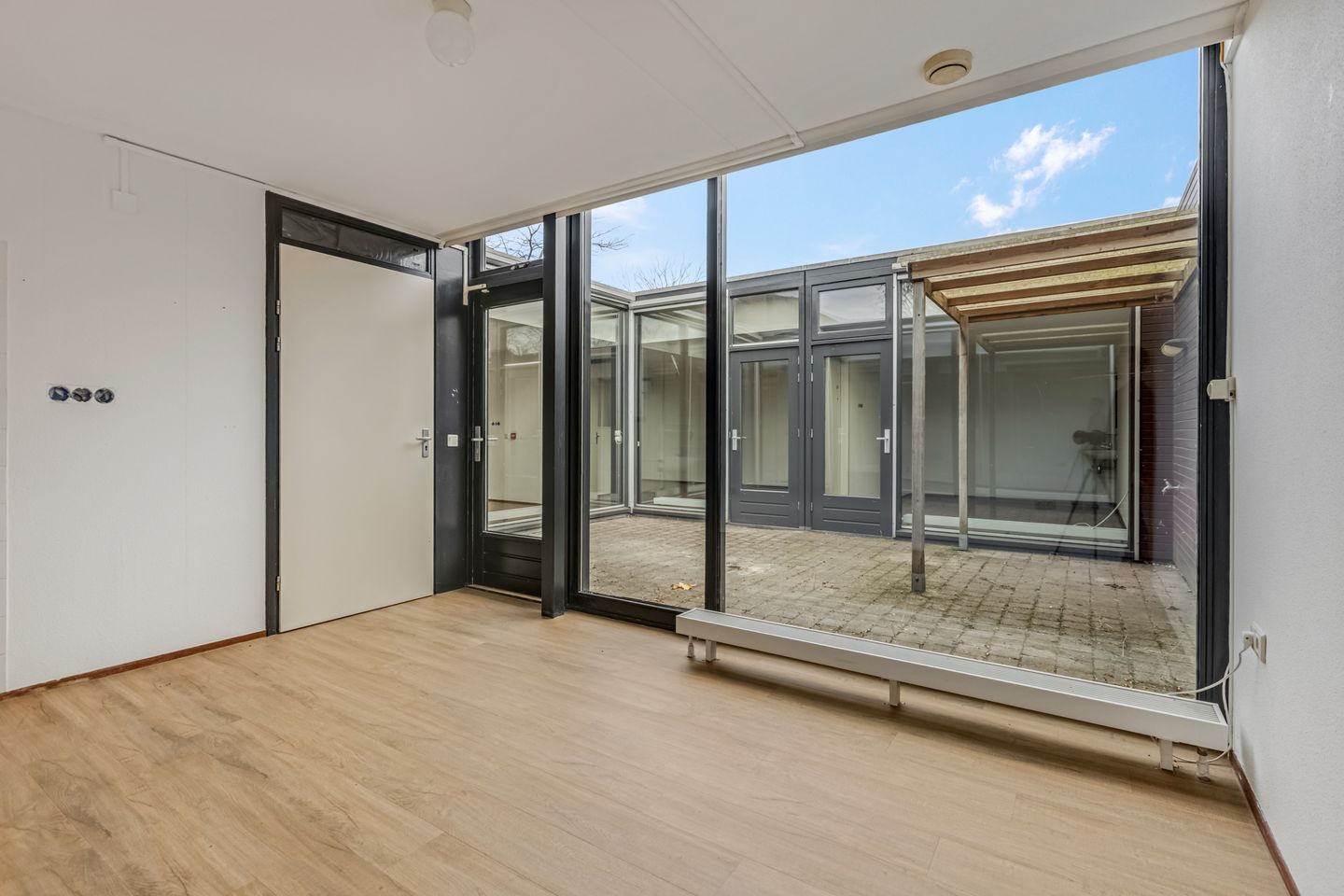 Foto 5 van Trompstraat 75