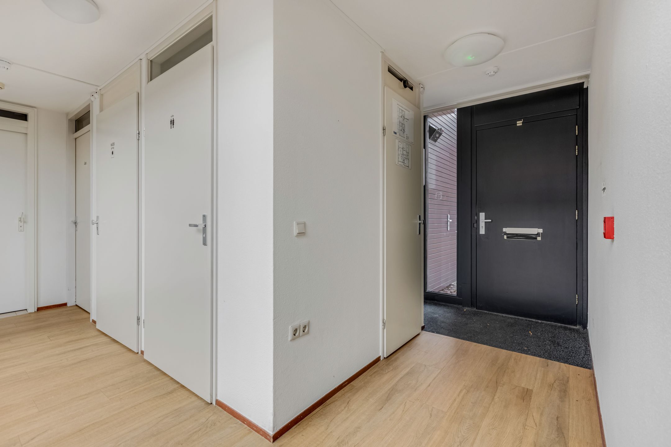 Foto 12 van Trompstraat 75