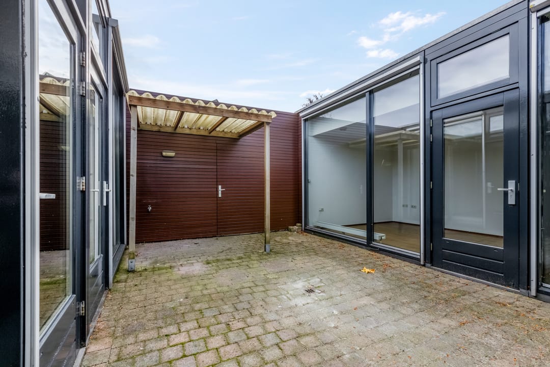 Foto 16 van Trompstraat 75