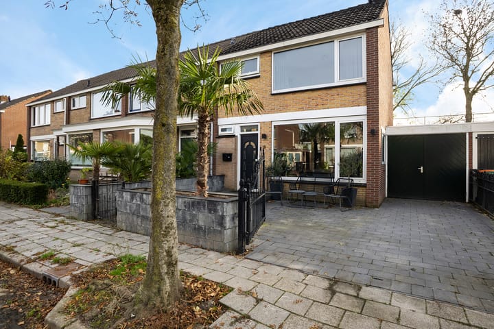 Photo 5 of Dibbitsstraat 19