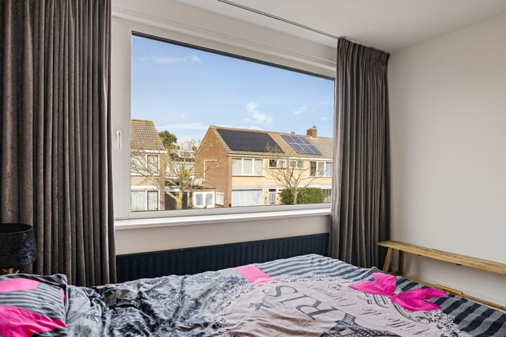 Photo 32 of Dibbitsstraat 19