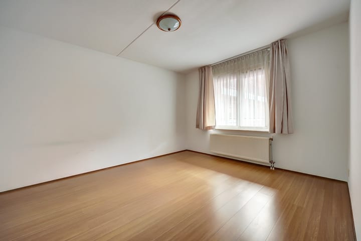 Foto 19 van van Berckelstraat 50