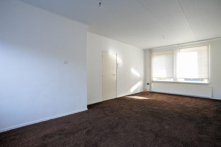 Photo 5 of Wezelderweg 17