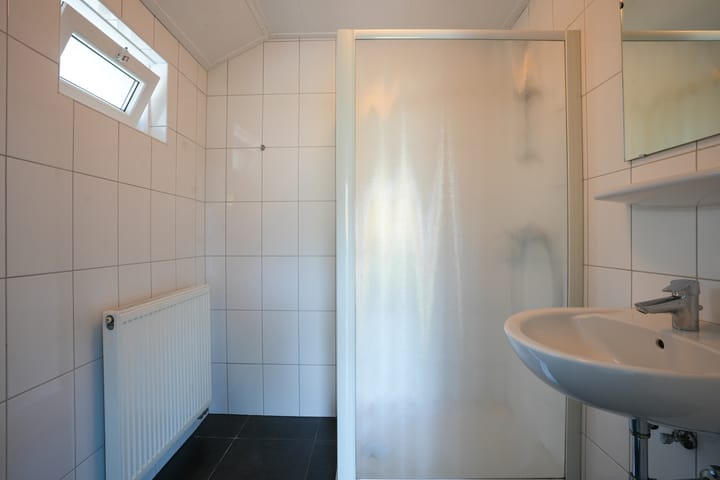 Photo 9 of Wezelderweg 17