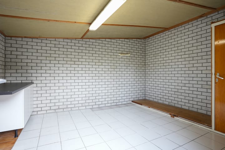 Photo 14 of Wezelderweg 17