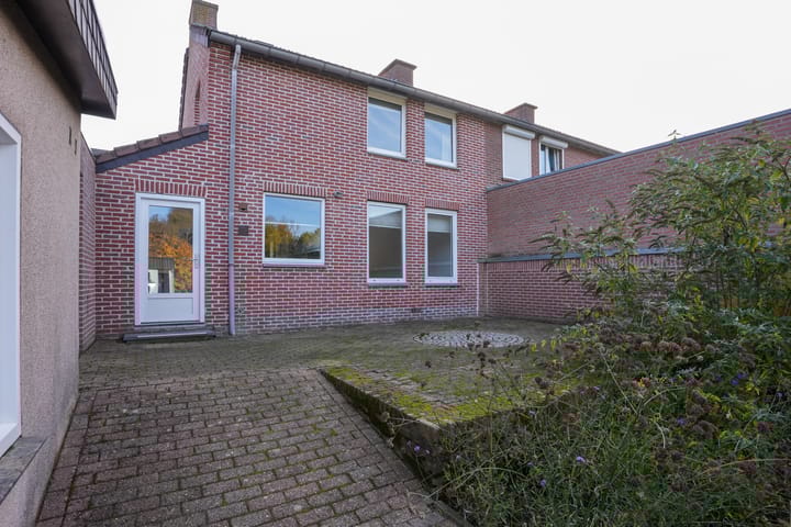 Photo 15 of Wezelderweg 17