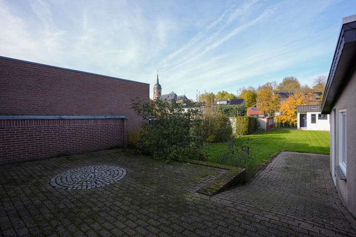 Photo 16 of Wezelderweg 17