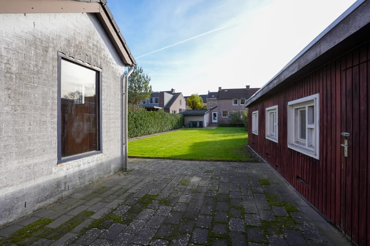 Photo 21 of Wezelderweg 17