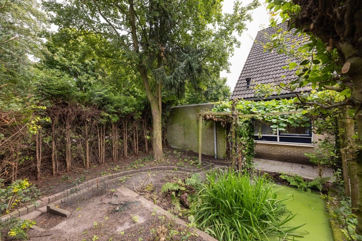 Photo 24 of Salamanderstraat 10