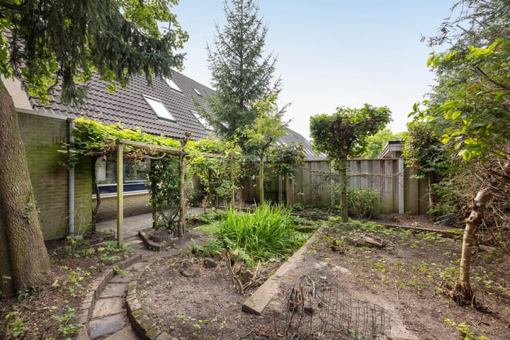 Photo 25 of Salamanderstraat 10