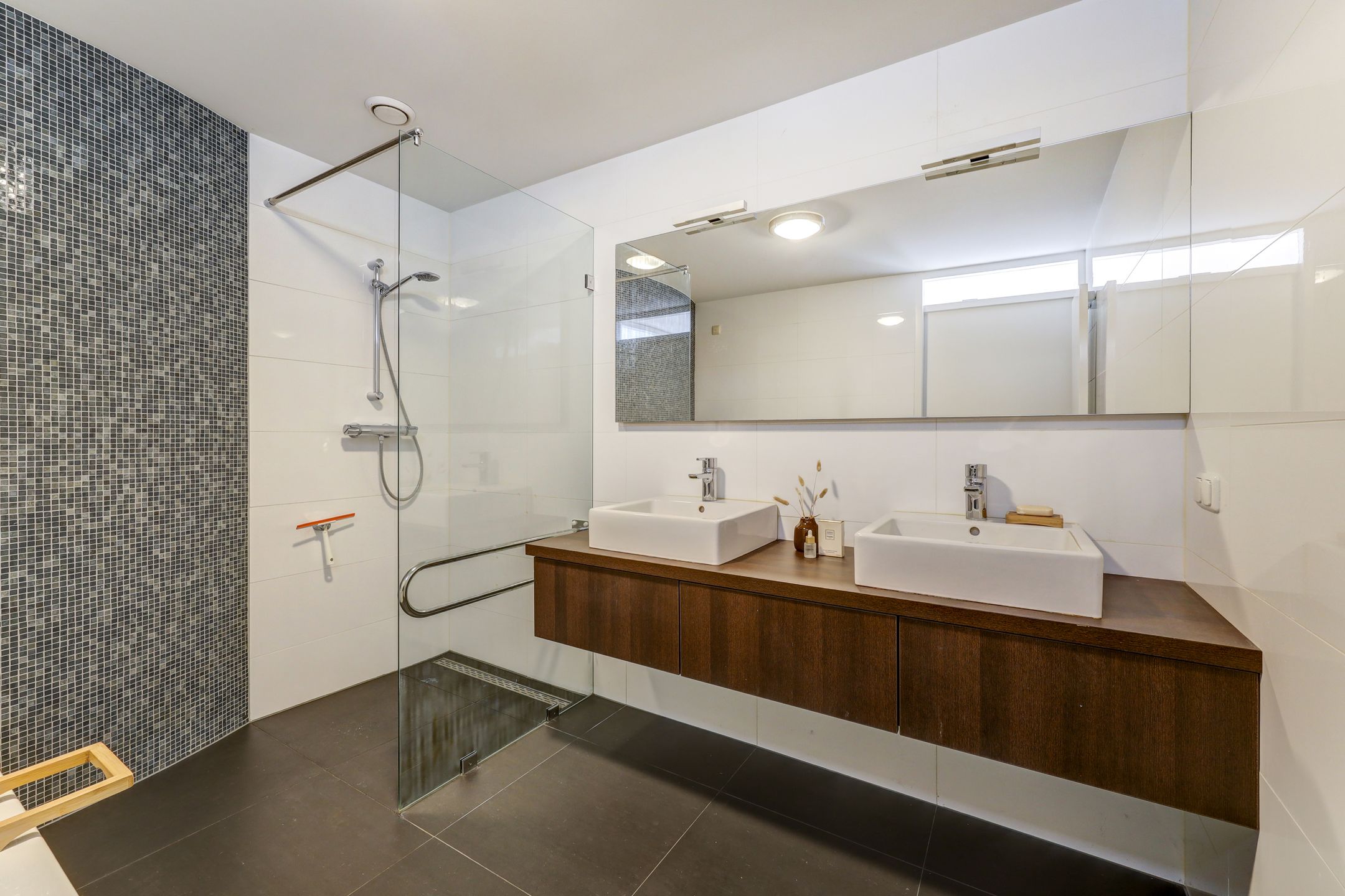 Photo 3 of Raadhuishof 14