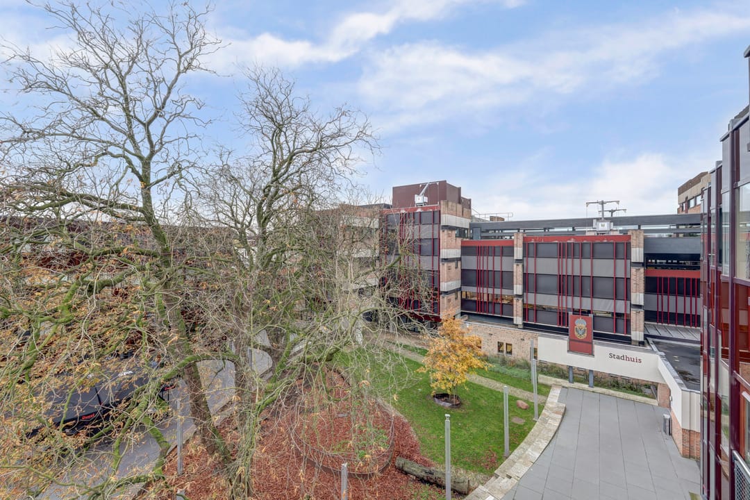 Photo 28 of Raadhuishof 14