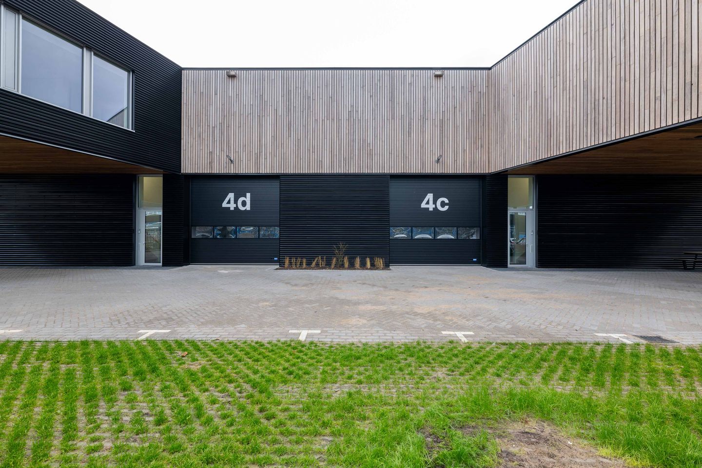 Bekijk foto 2 van Brandenburgbaan 4-C