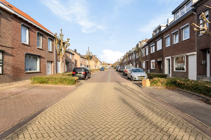 Photo 52 of Romeinenstraat 13