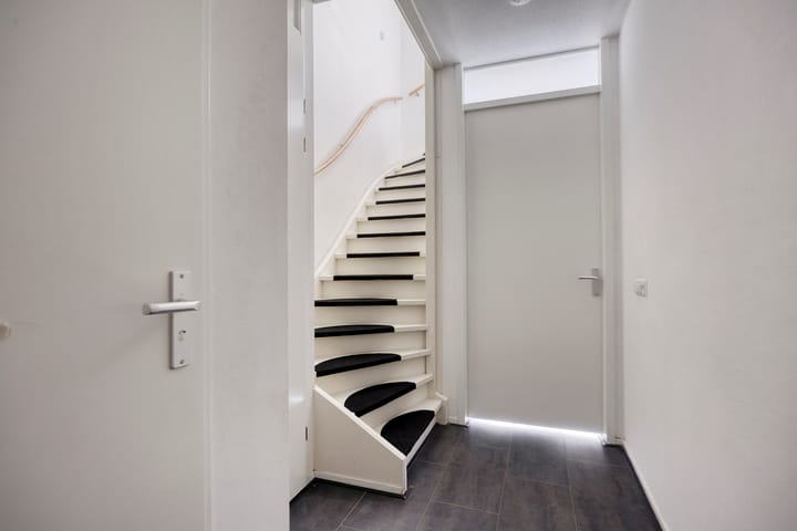 Photo 7 of Schoolstraat 2