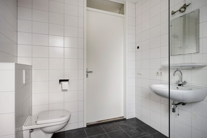 Photo 16 of Schoolstraat 2